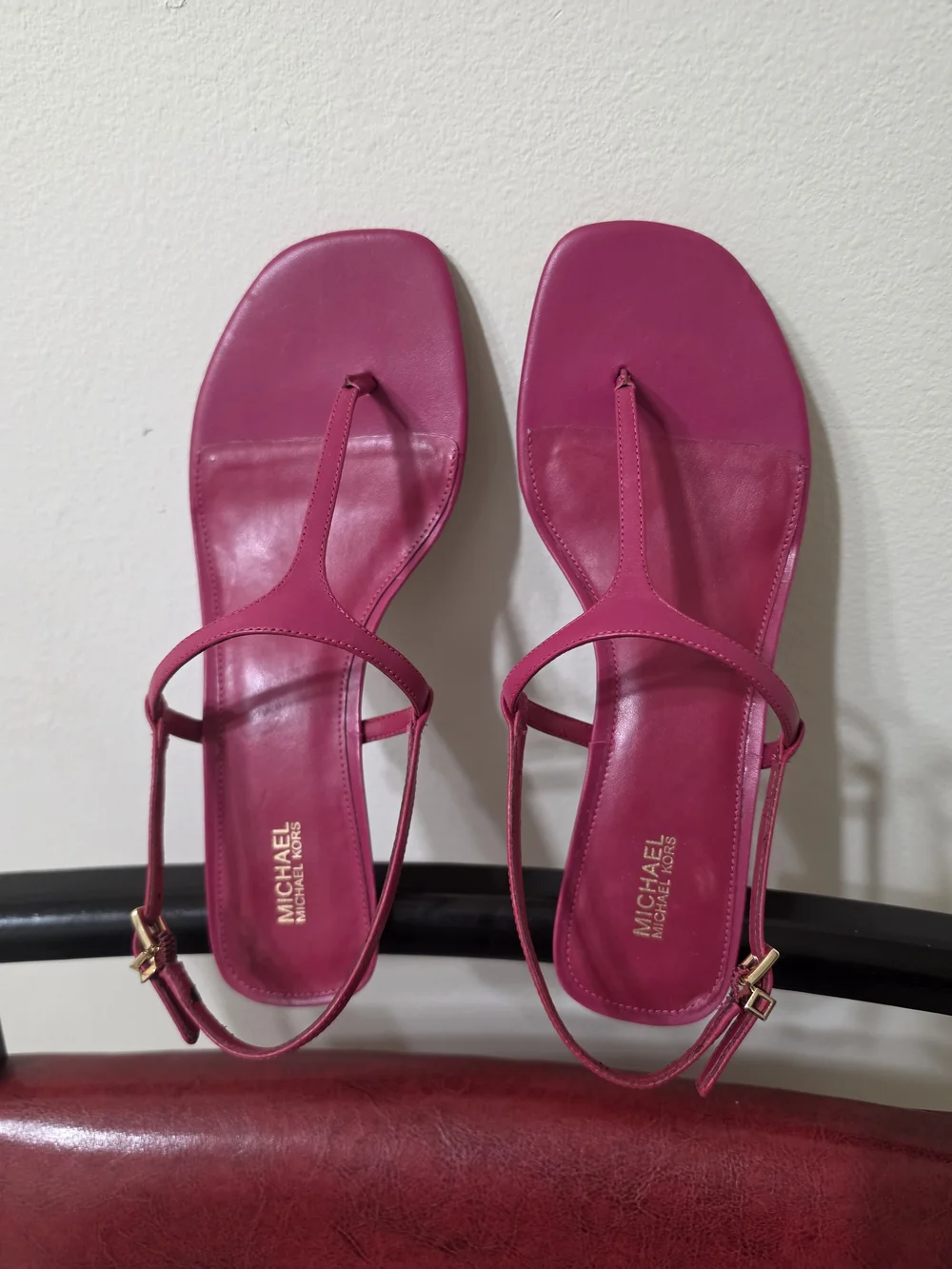 Michael Kors Fuchsia Pink T-Strap Sandals with Gold Hardware